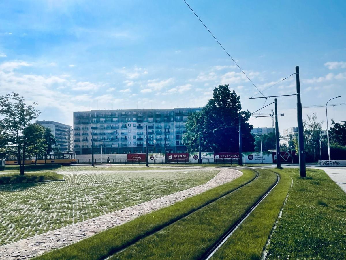 P&O Serviced Apartments - Dionizosa Warszawa Exteriör bild